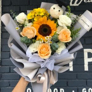 7. Sunflower Bouquet