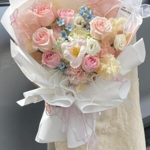 7. Pinky Mix Flower Bouquet