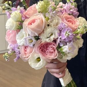 Airy Garden Bouquet