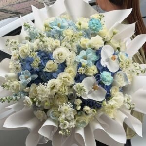 Alternative view of Wrapped in Blue Dreams